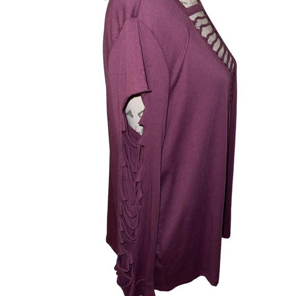 Torrid Top - Picture 3 of 9